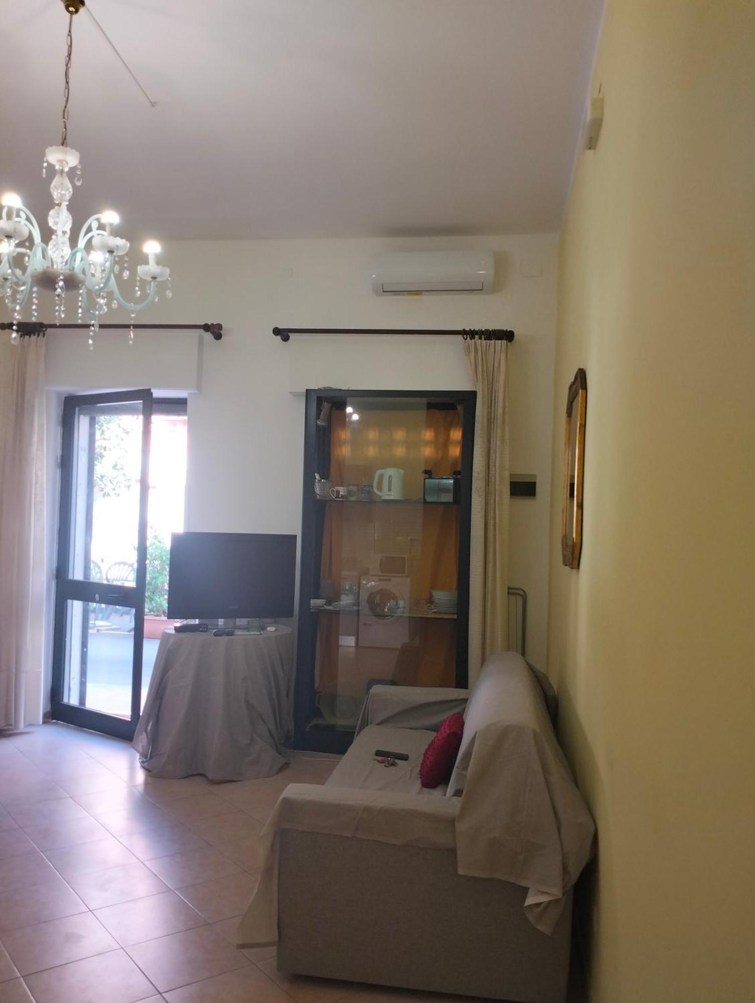 Casa Nicole - Letojanni Taormina Appartement Buitenkant foto