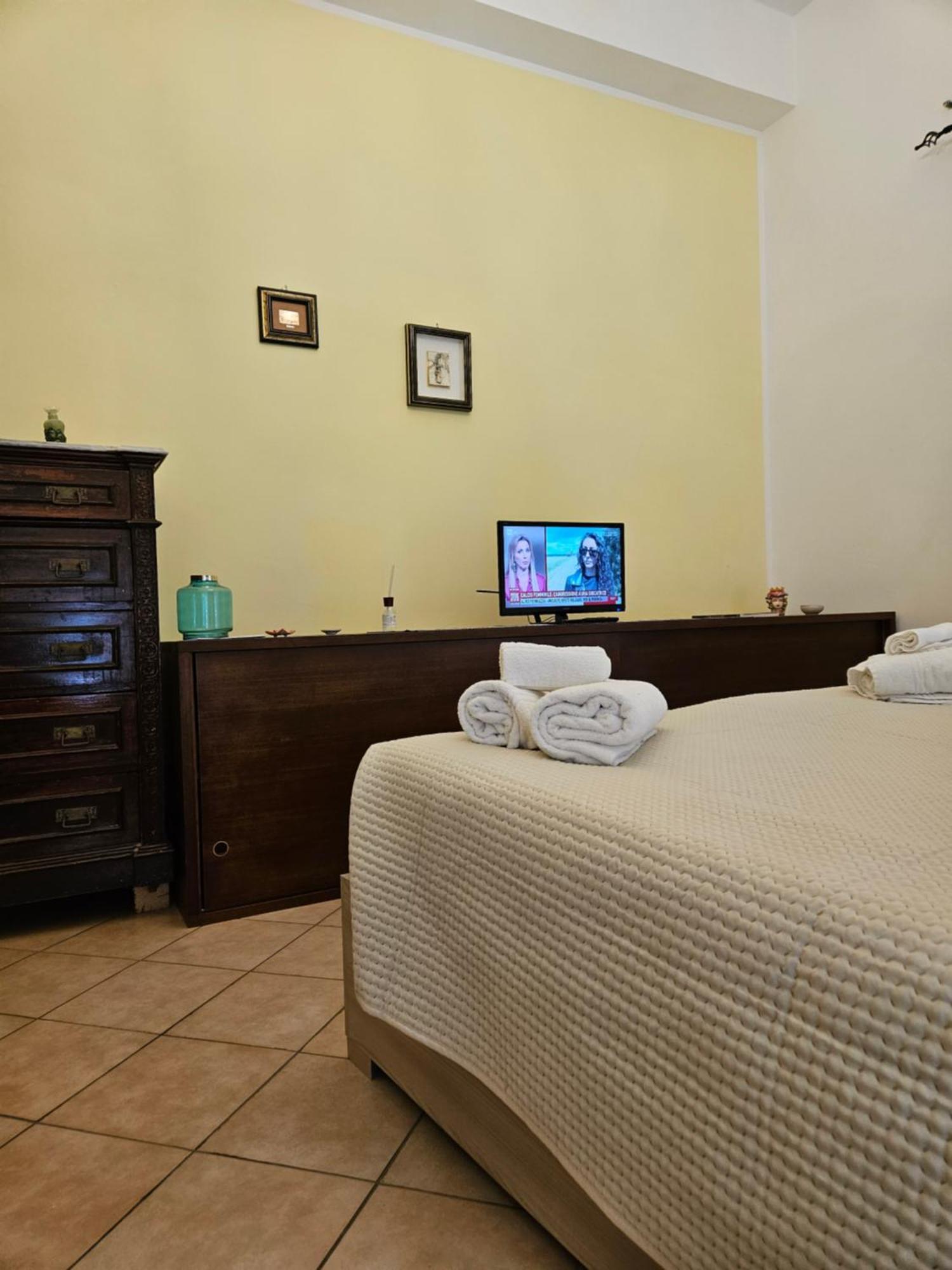 Casa Nicole - Letojanni Taormina Appartement Buitenkant foto